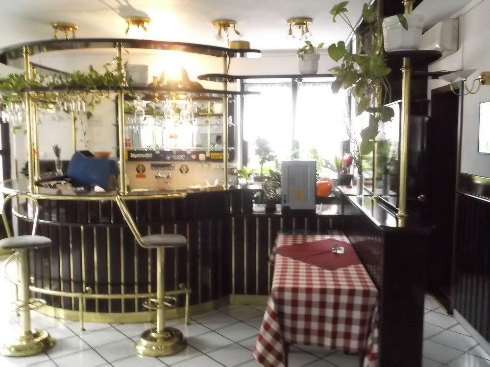 Hotel Lucky Budapeszt Zewnętrze zdjęcie